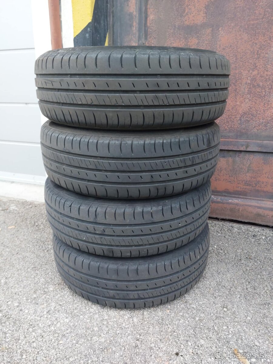 Kumho ecowing 185/65 R15