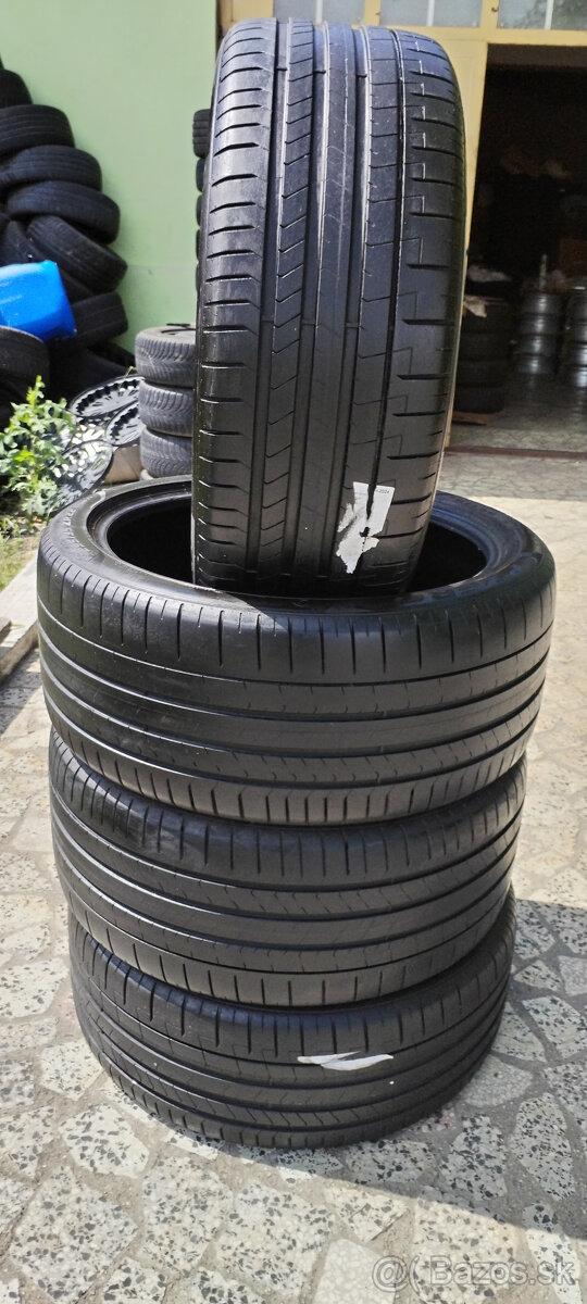 Letné pneu 265/40 R22 + 295/35 ZR22 --- PIRELLI