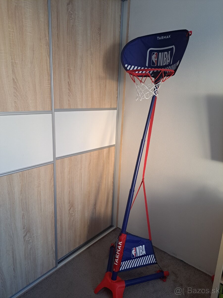 Basketbalovy kos
