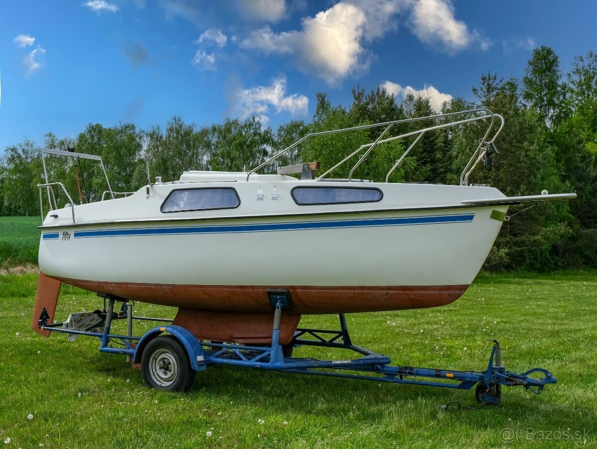 Plachetnica BWC Flying Cruiser C