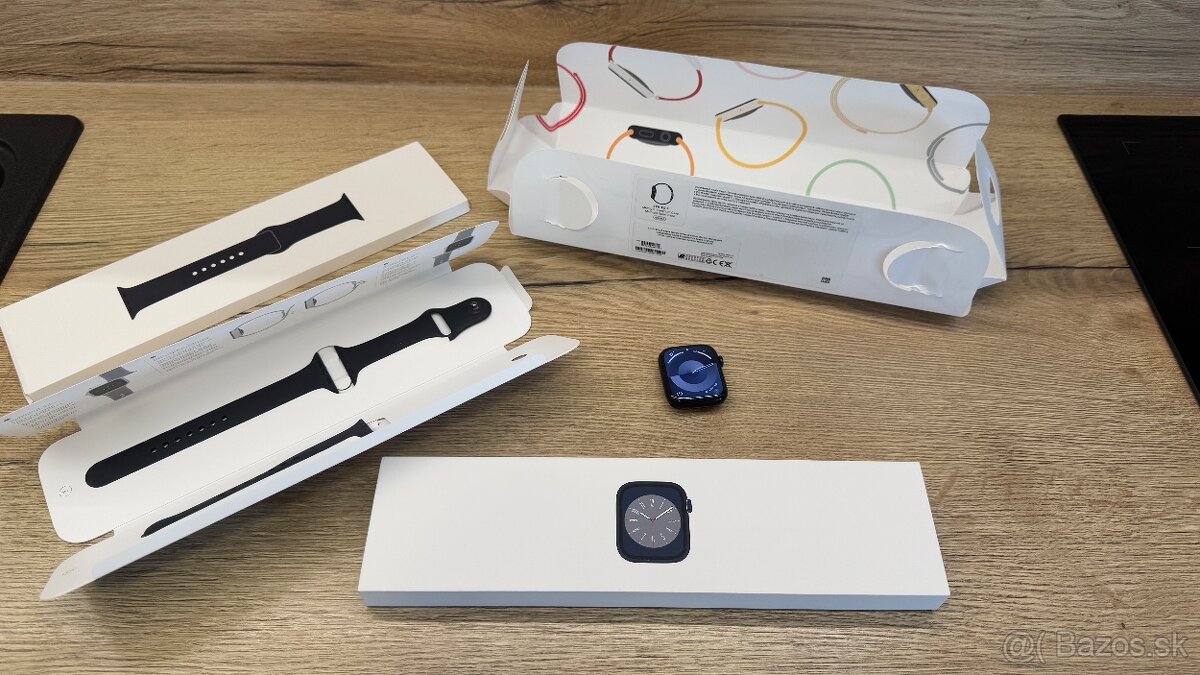 Apple Watch Series 8 GPS 45mm Midnight Aluminium