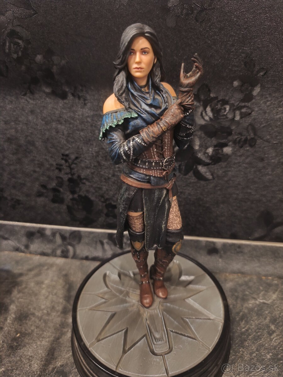 Predám figurku jennefer netflix witcher