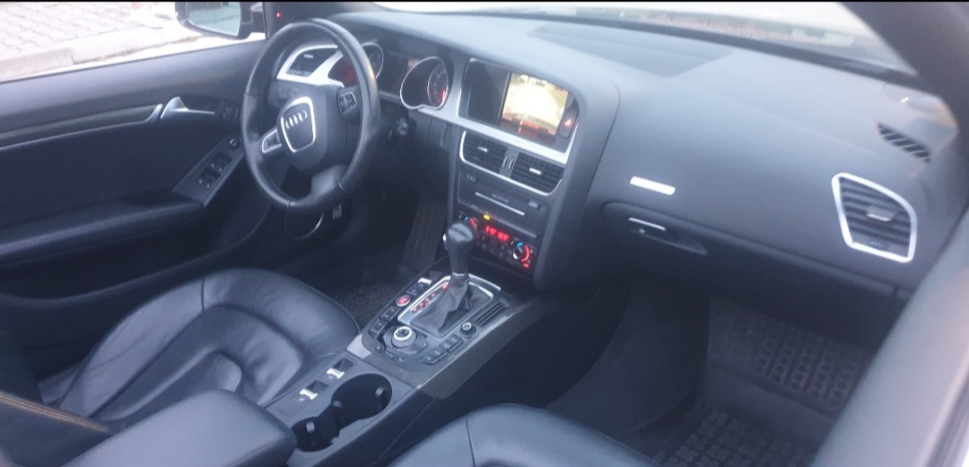 Audi A5 Quattro Cabrio 3.2 FSI 6V 195kw Automat