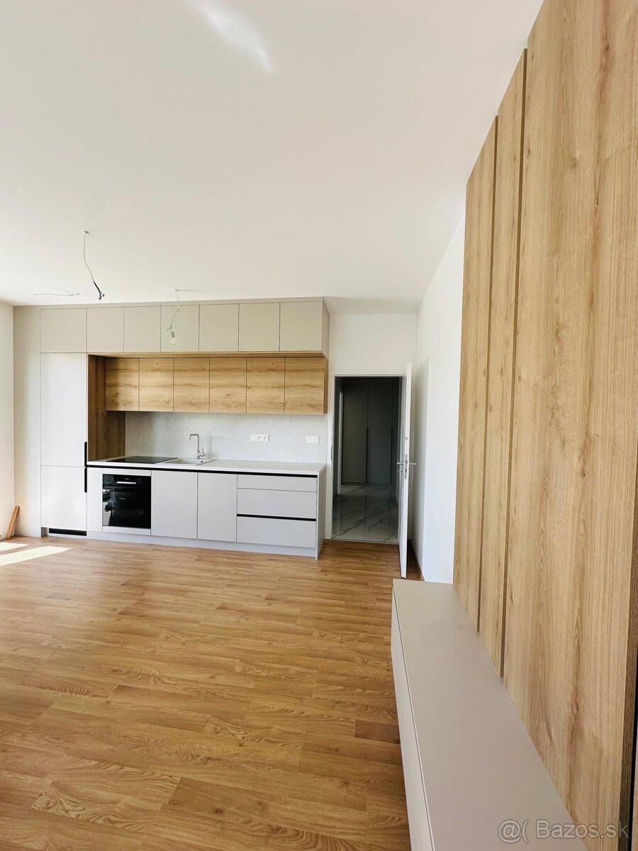 2 izbovy byt Gemini Brezno kasarne