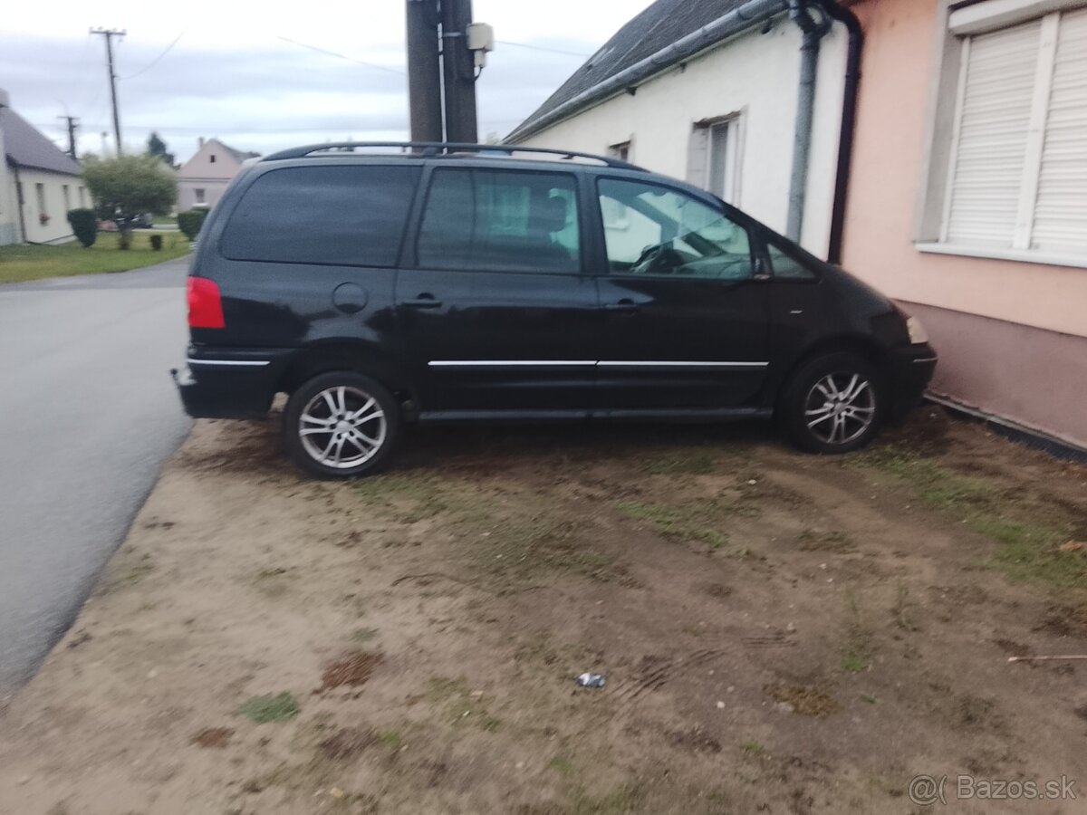 Rozpredám 1,9 TDI 85 kw