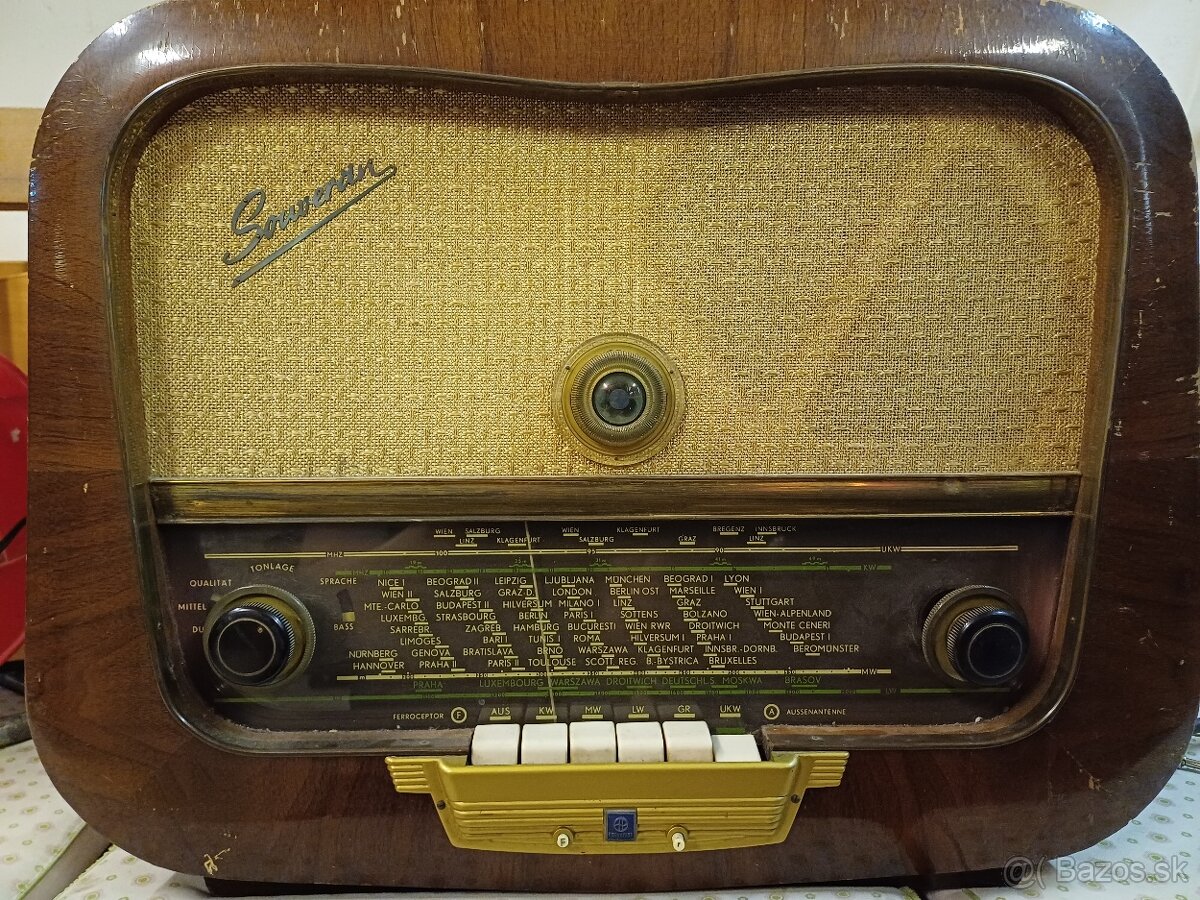 Staré rádio Hornyphon