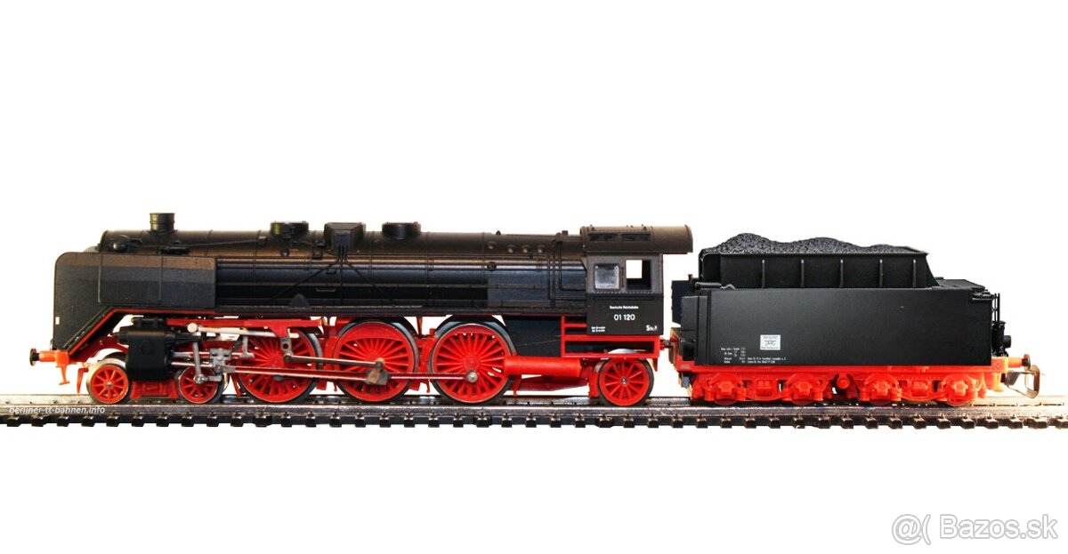 Kúpim model lokomotívy BR01 TT