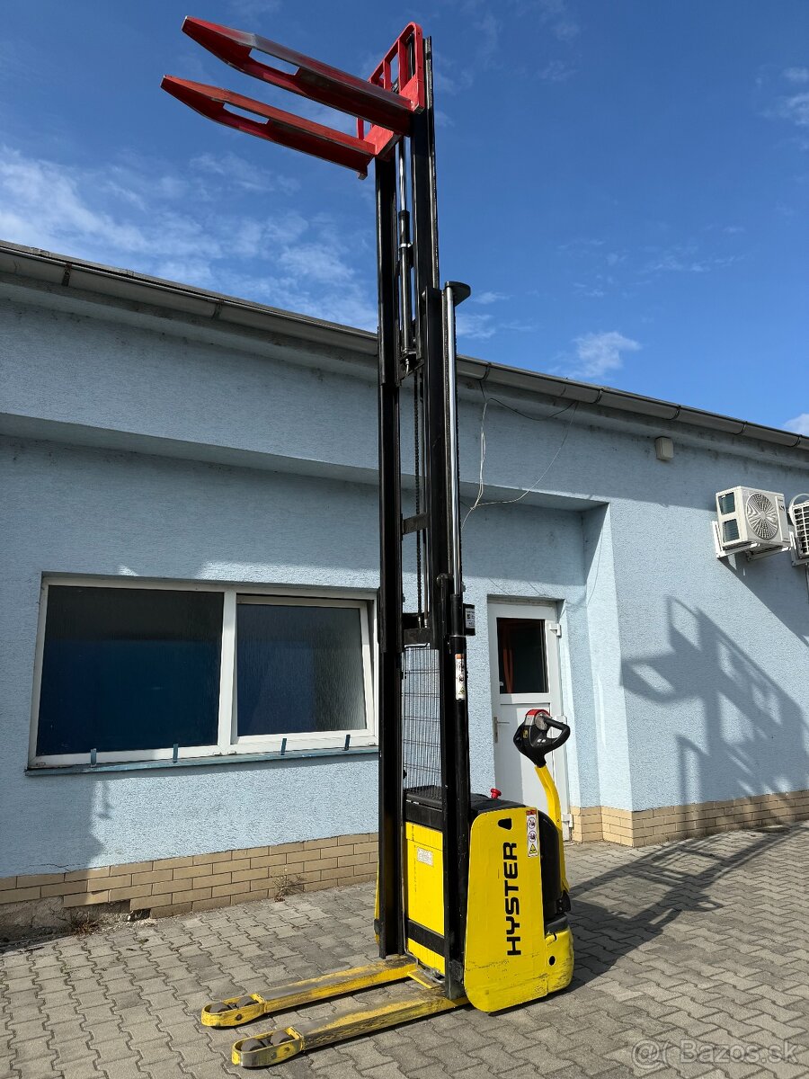 Ručný vysokozdvižný vozík Hyster S1.2AC 2014 triplex 3.8m