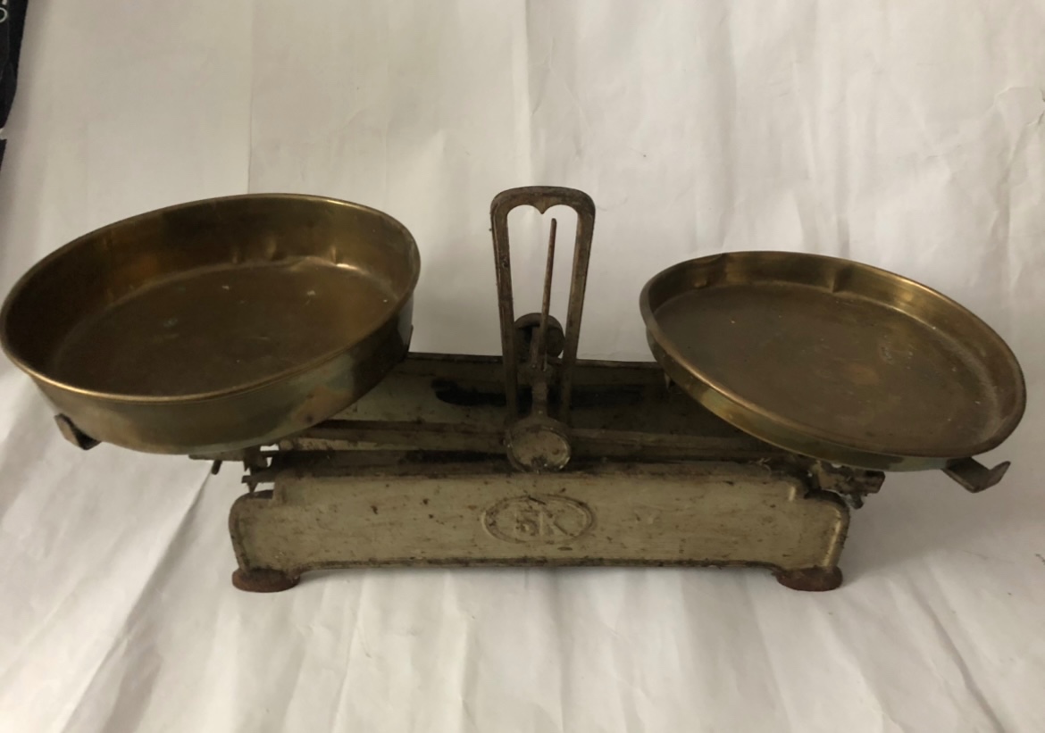 Starozitne vahy vaha dekoracia vintage antik