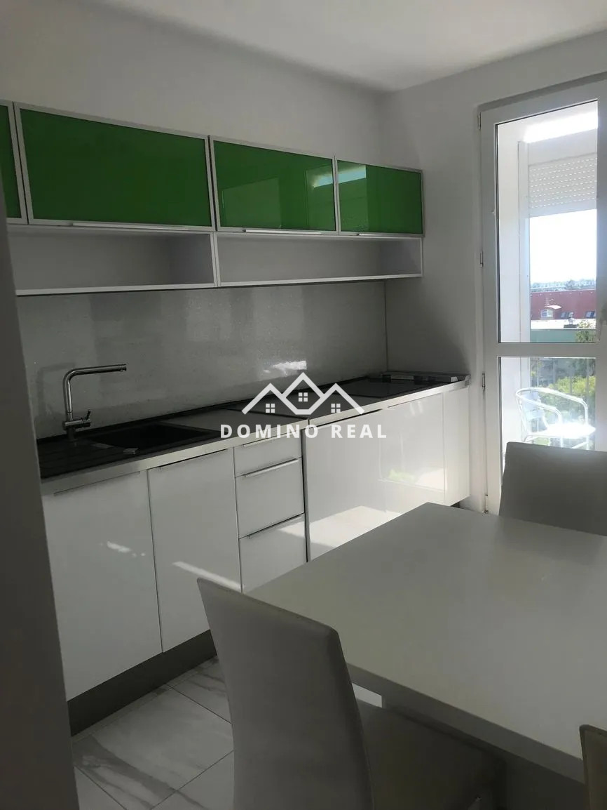 plne zariadený 3-izbový byt na prenájom