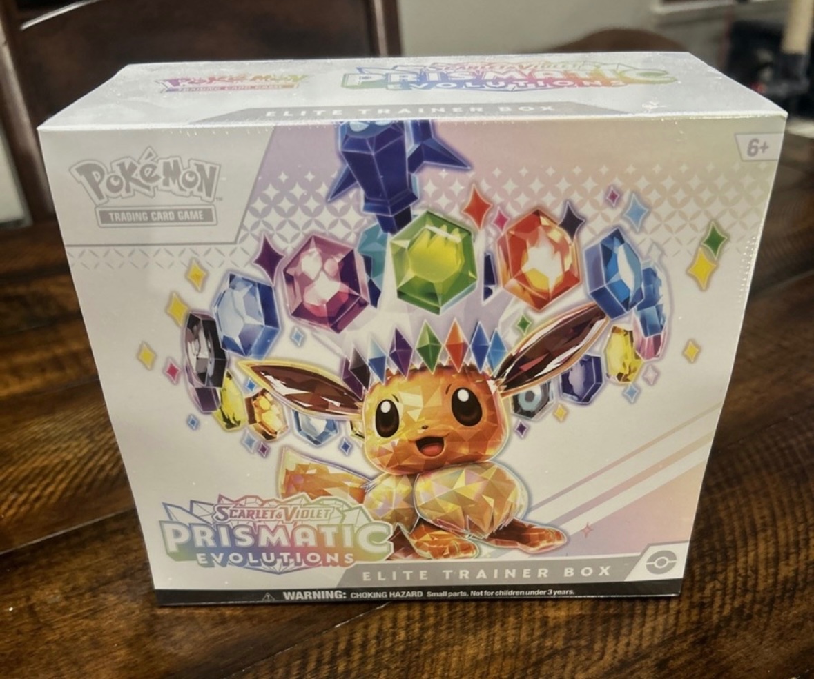Pokémon TCG Prismatic Evolutions Elite Trainer Box