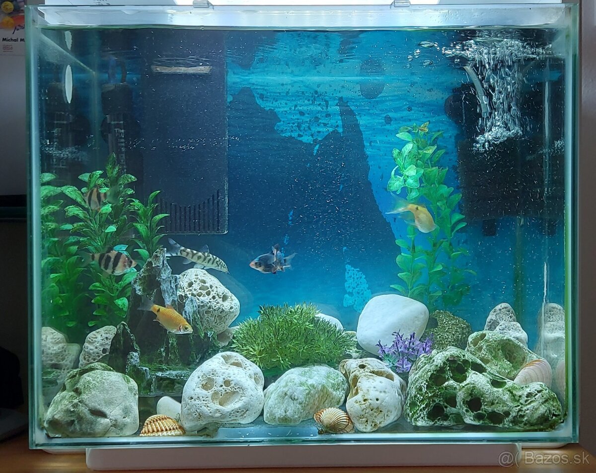 Predám led akvárium HAILEA E40 (40)