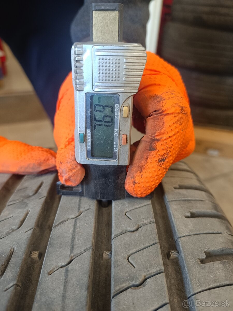 Letne pneu Barum 205/50R17