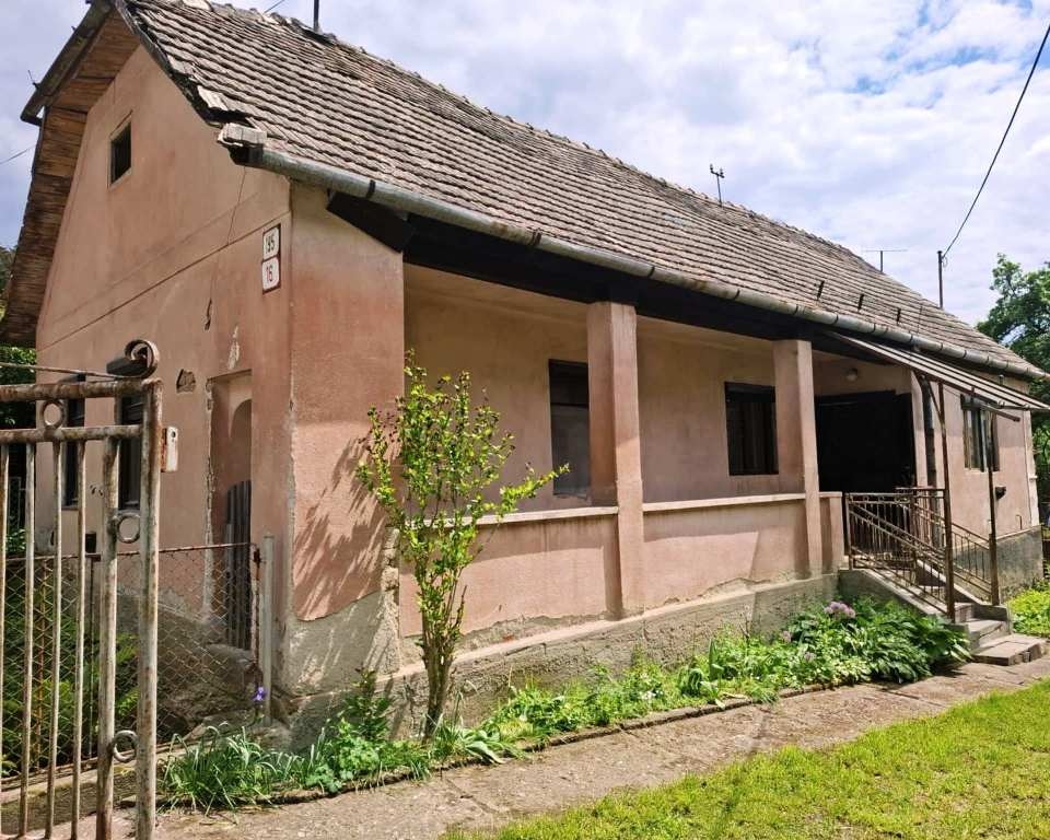 POLTÁR - 2 izbový víkendový domček (chalupa