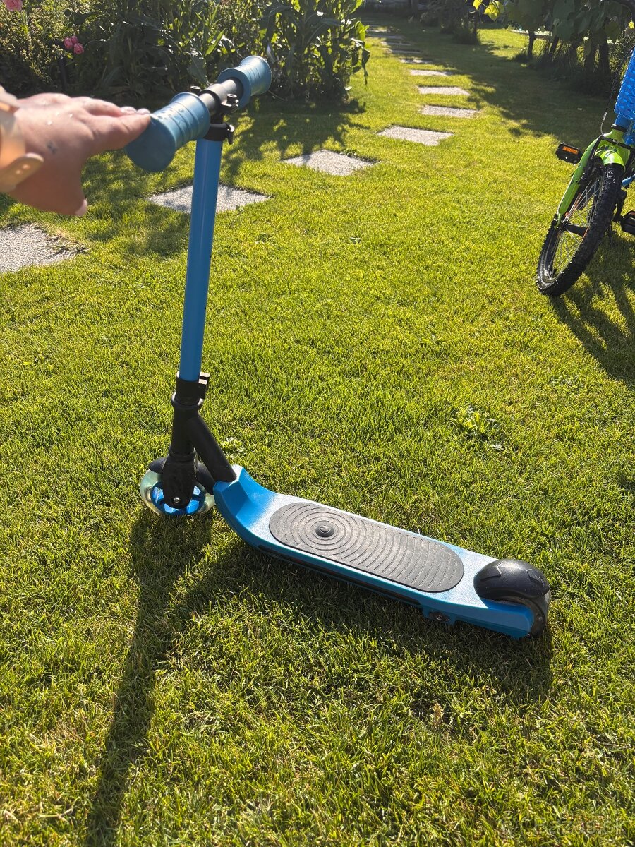 Predám detskú elektrickú kolobežku