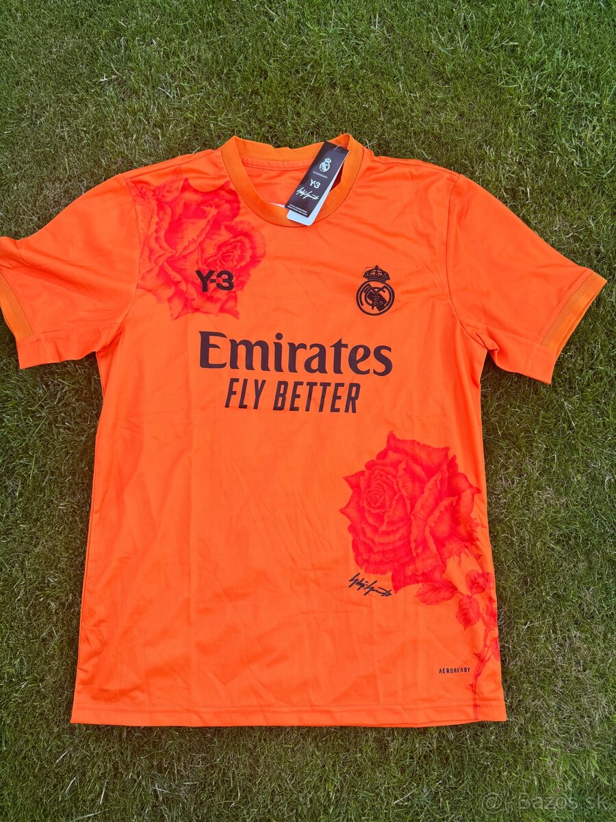 Real Madrid Y-3 x adidas, veľkosť L.