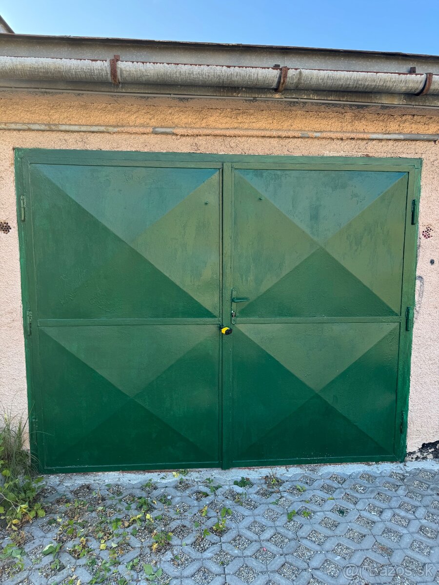 Prenajmem garaž v Humennom