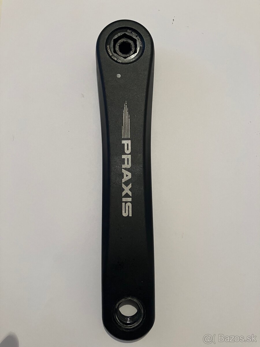 Praxis works, Alba M24