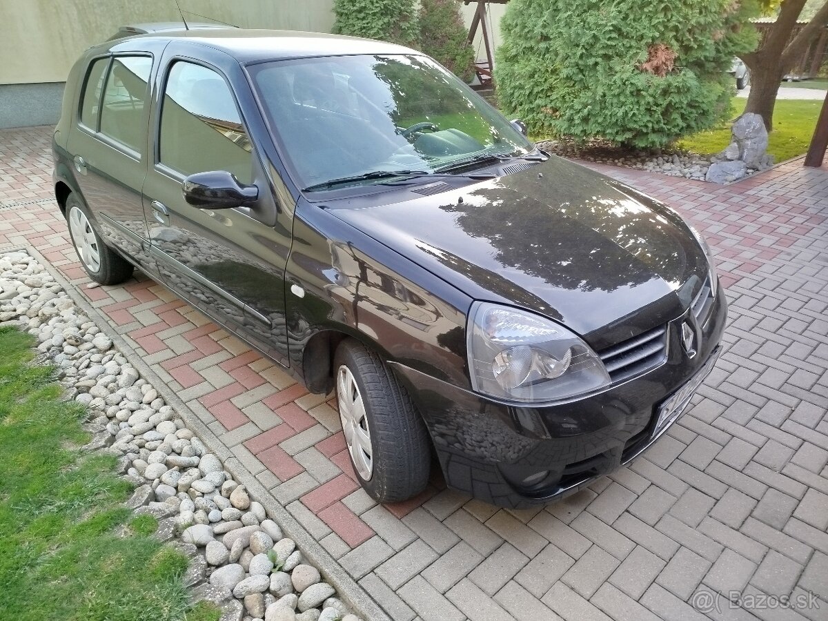 Renault Clio storia