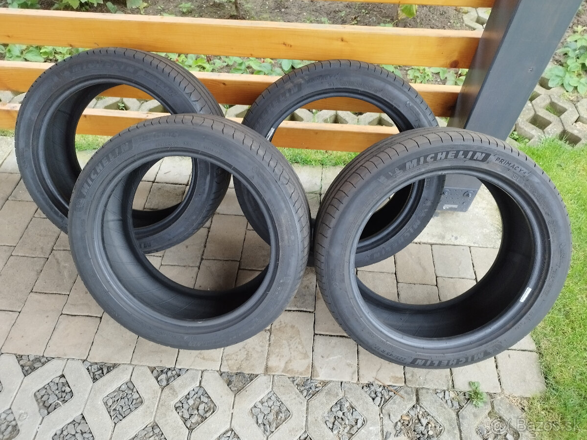Predám letné pneumatiky Michelin 225/45 R17