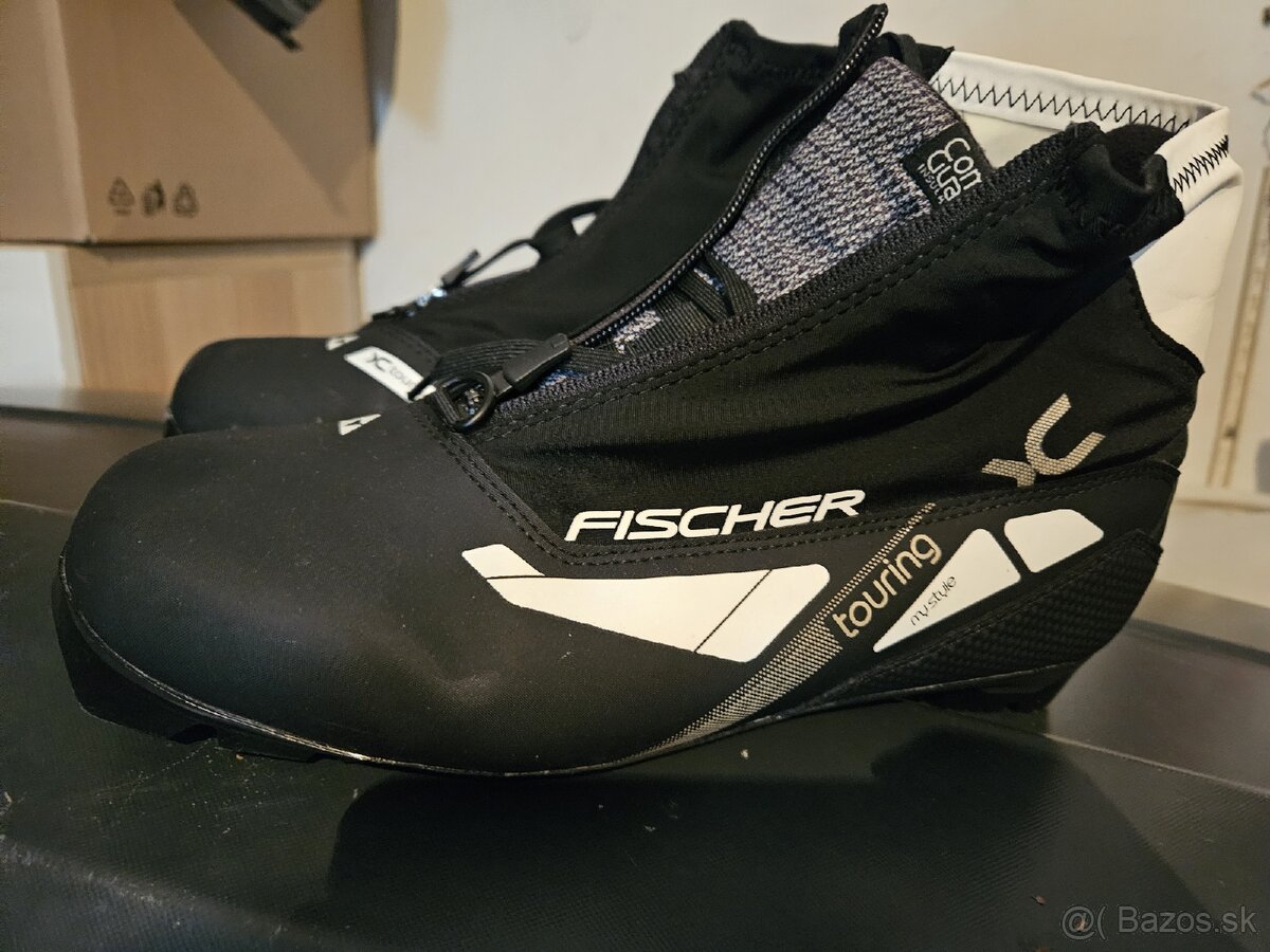 Lyžiarky na bežkovanie