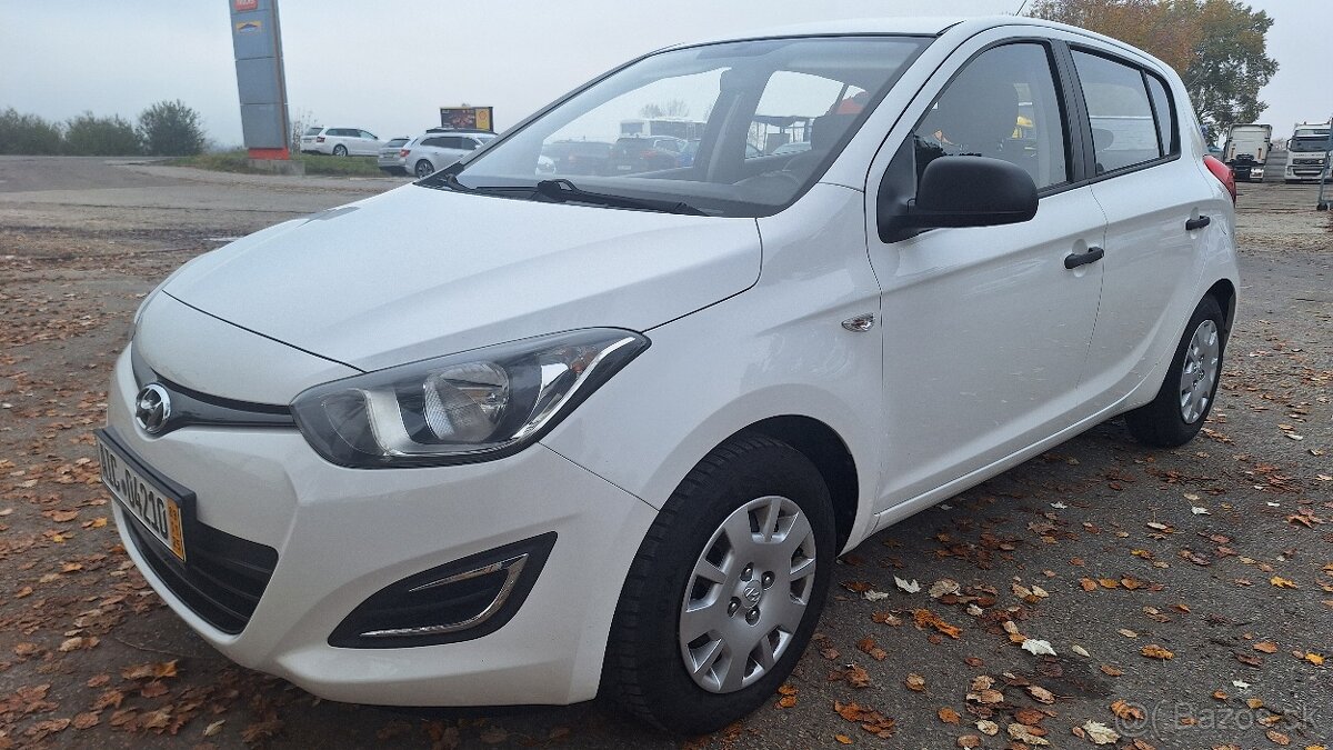 HYUNDAI I20 1.2 BENZ 5DV