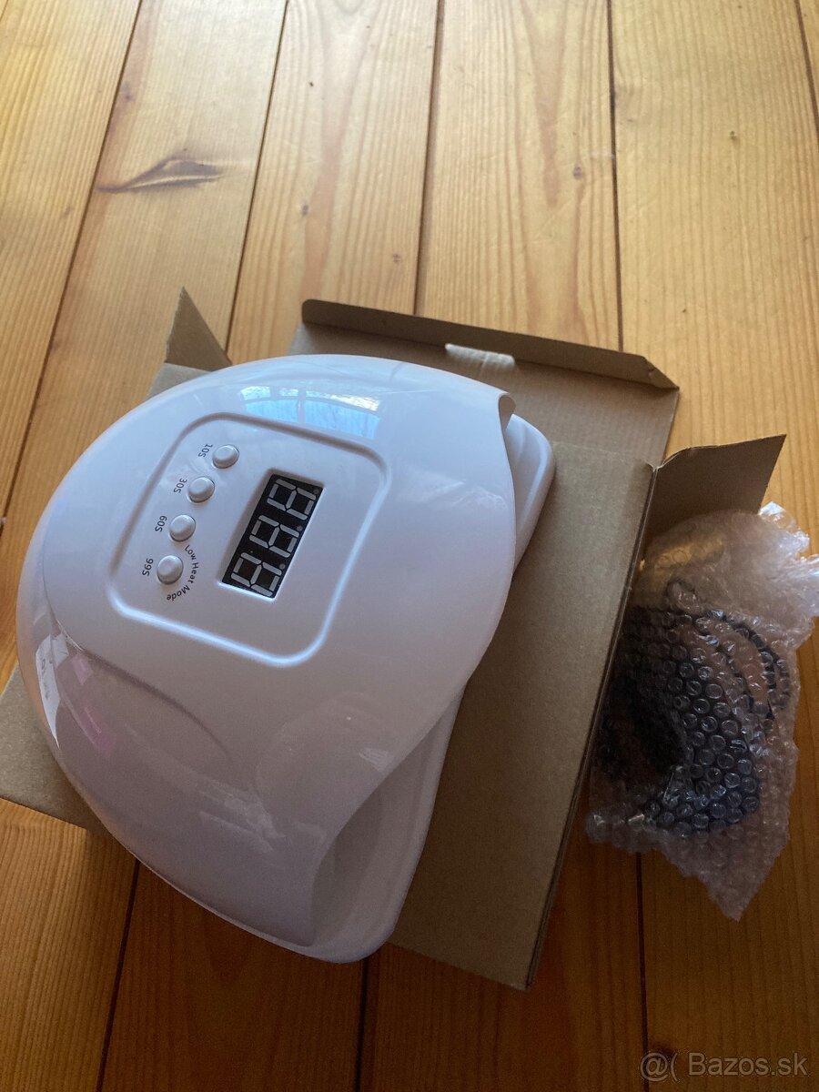 UV Led lampa na nechty