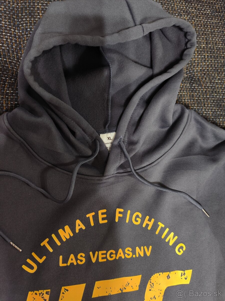 Nová mikina s kapucnou UFC XL veľkosť