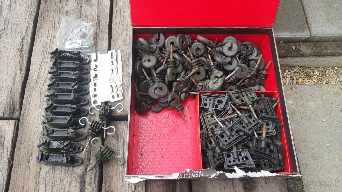 Izolátory, elektrický ohradník, oplotok