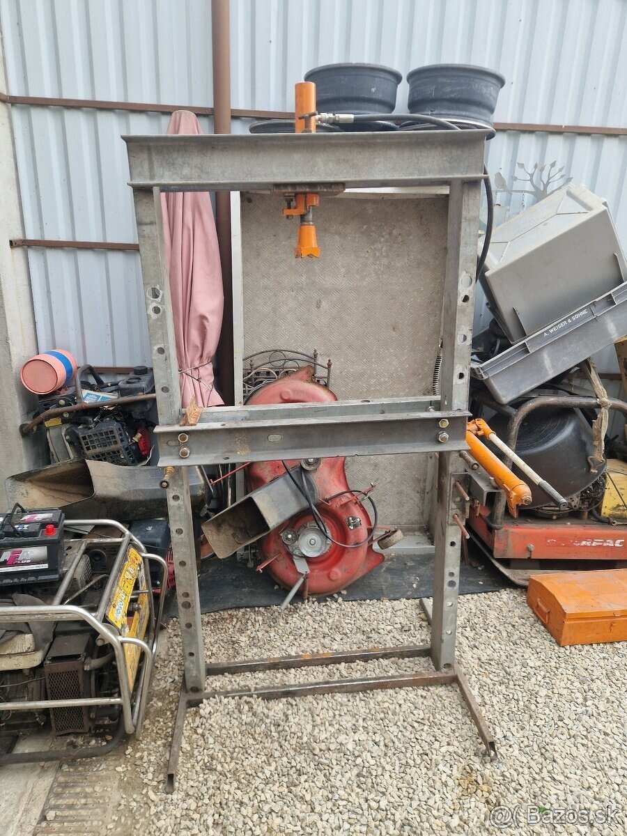 Predám Hydraulický lis