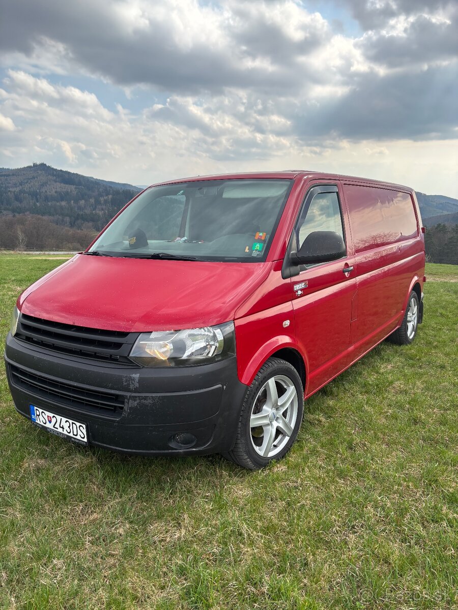 VW TRANSPORTER T5