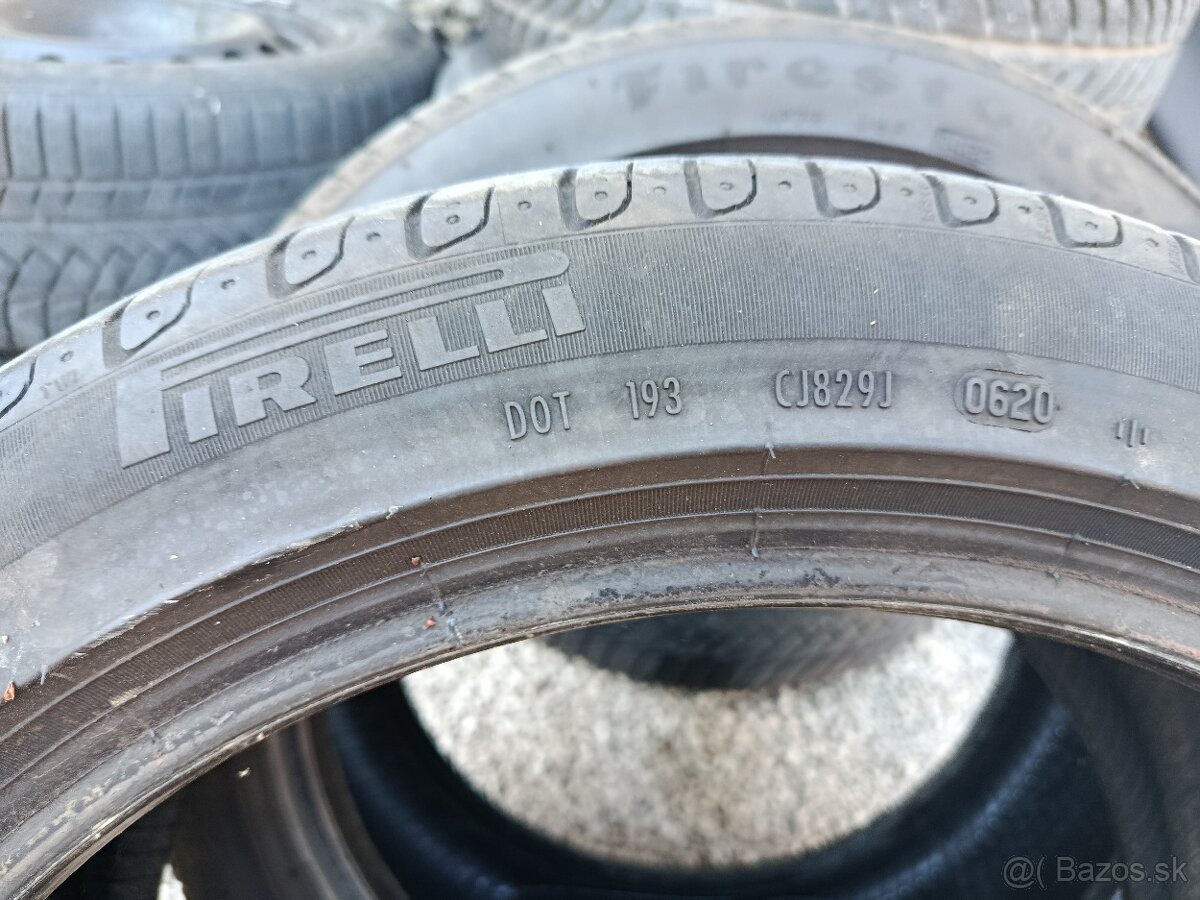 225/45 R17