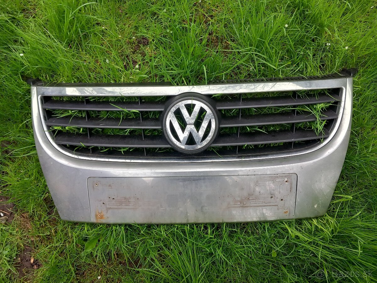 Nárazník,maska do nárazníka vw touran,diely na nárazník.