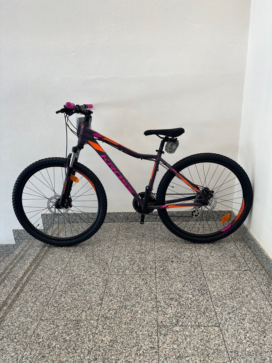 Kross Lea 3.0, veľ. S (17''), 27,5", bicykel, Violet Pink