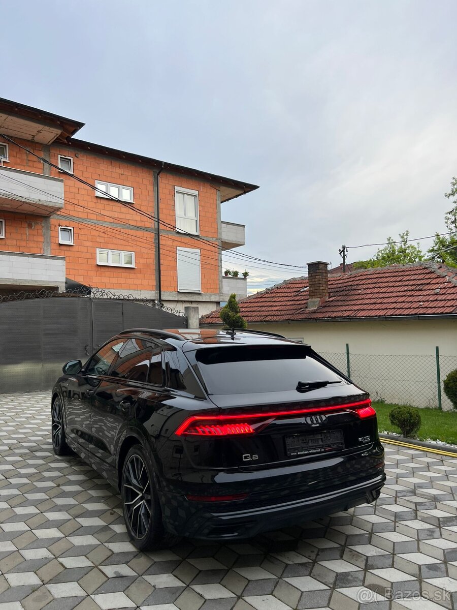 Predam audi q8 5.0 tdi s line