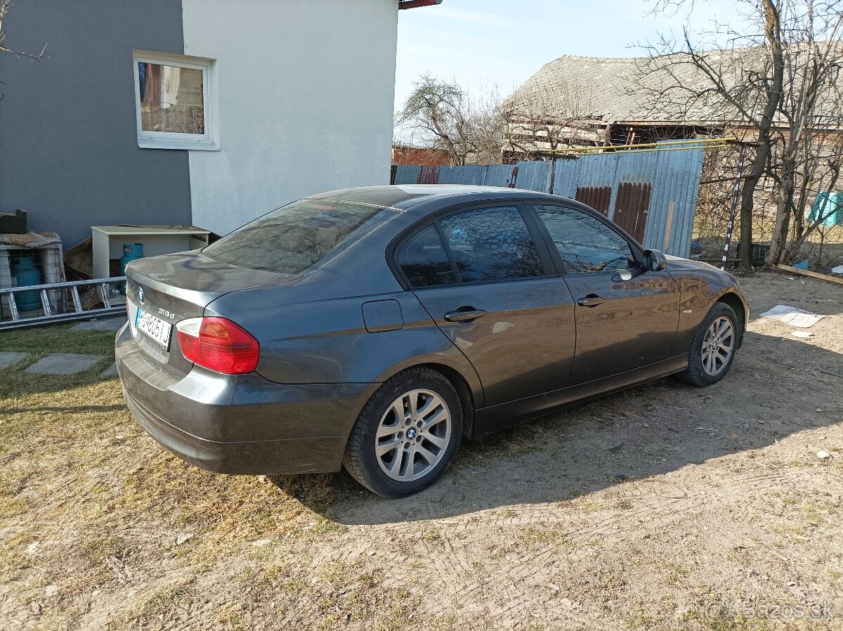 BMW E90 D318