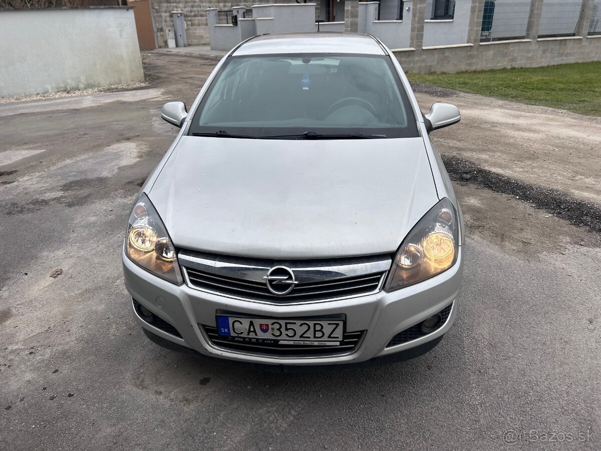 Predám Opel astra