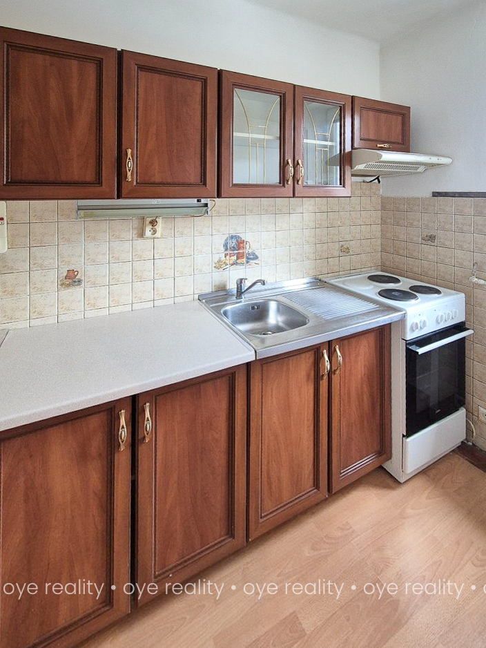 Na predaj prisetranný 1 izbový byt v Komárne - 36 m2