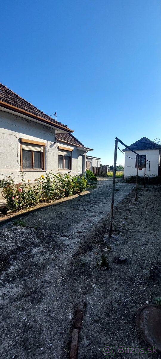 Rodinny dom Veĺké Úĺany