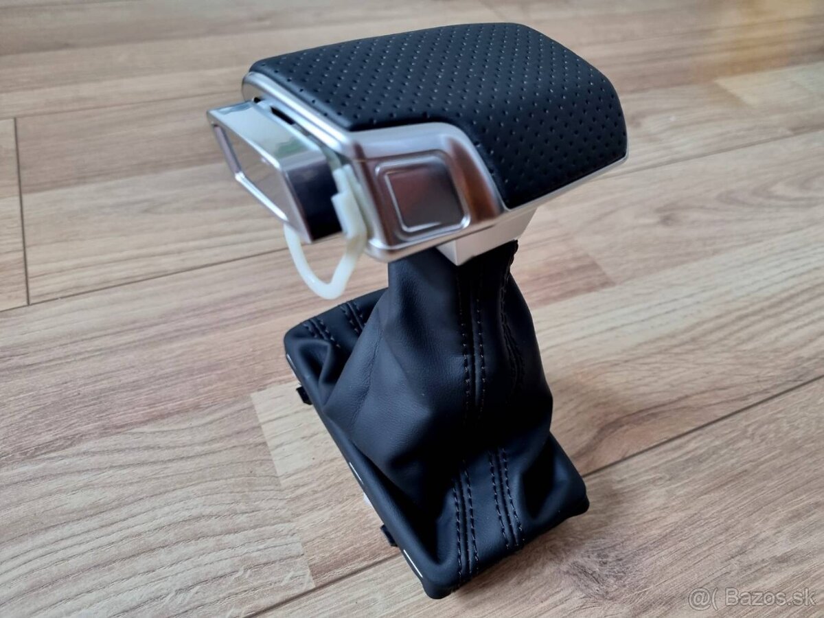 RADIACA PAKA VOLIC AUTOMATU AUDI A3 A4 A5 A6 A7 A8 Q5 Q7