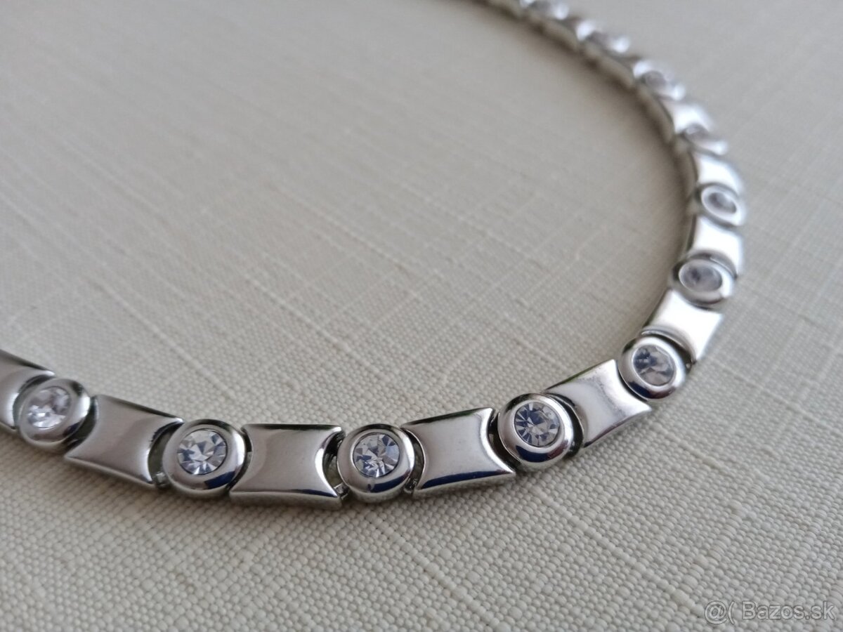 Dámsky náhrdelník