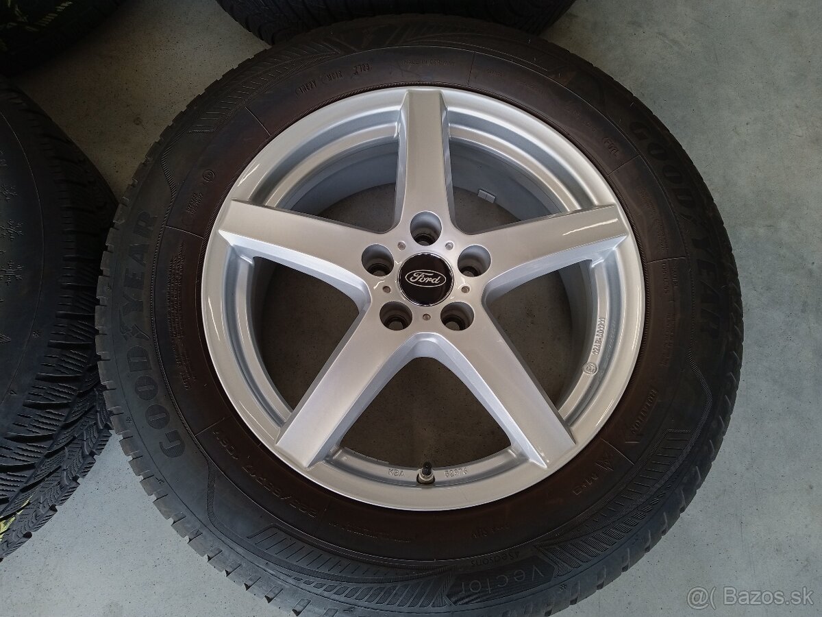 Zimne ALU 5x108 R17 7J ET50 DEZENT FORD KUGA
