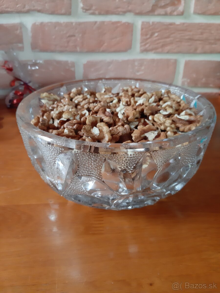 Vlasske bio orechy-lupane