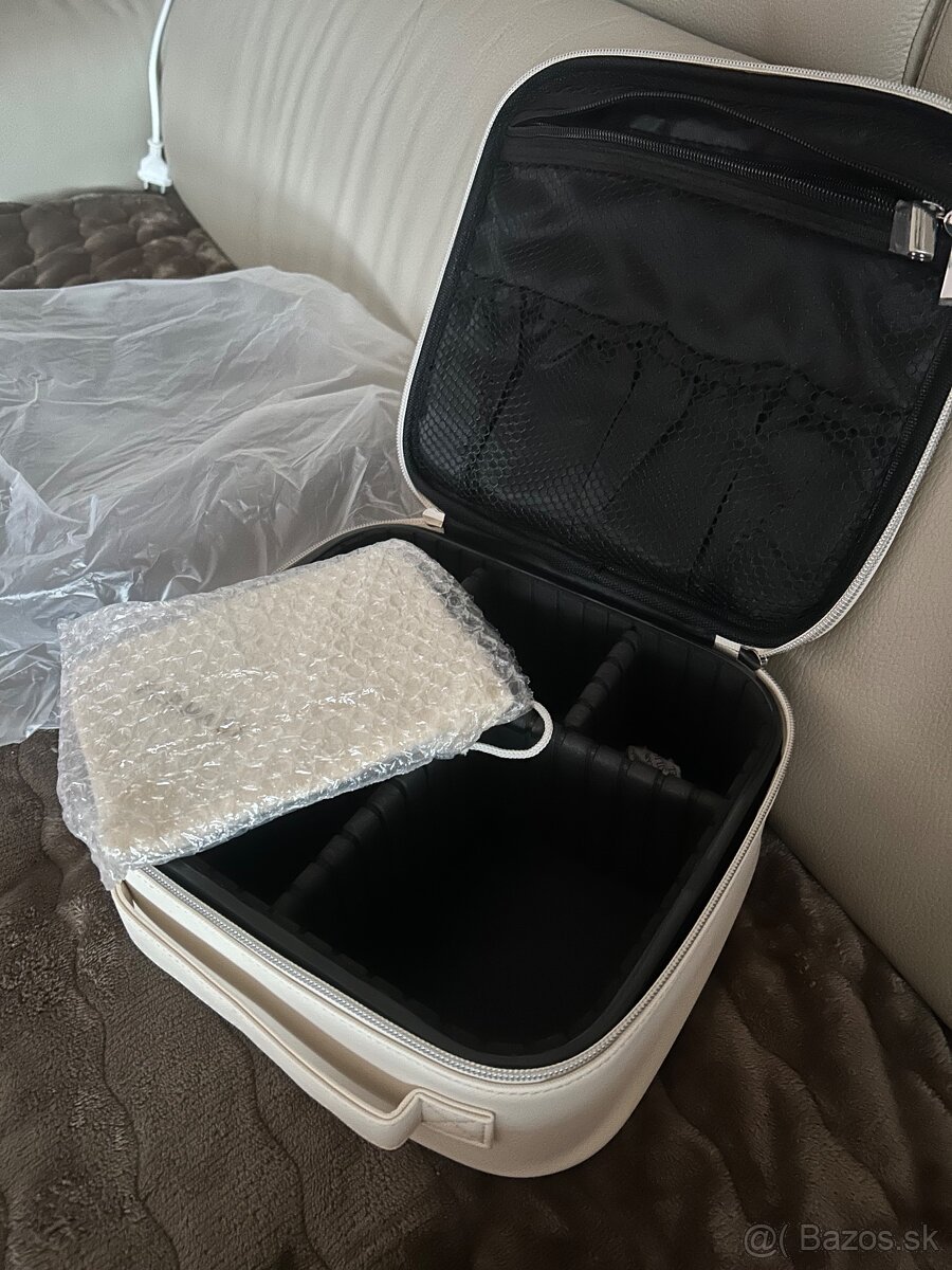 Kozmeticky kufrik nový