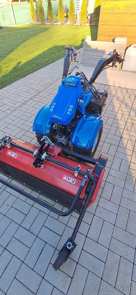 Malotraktor PST 760 + mulčovač