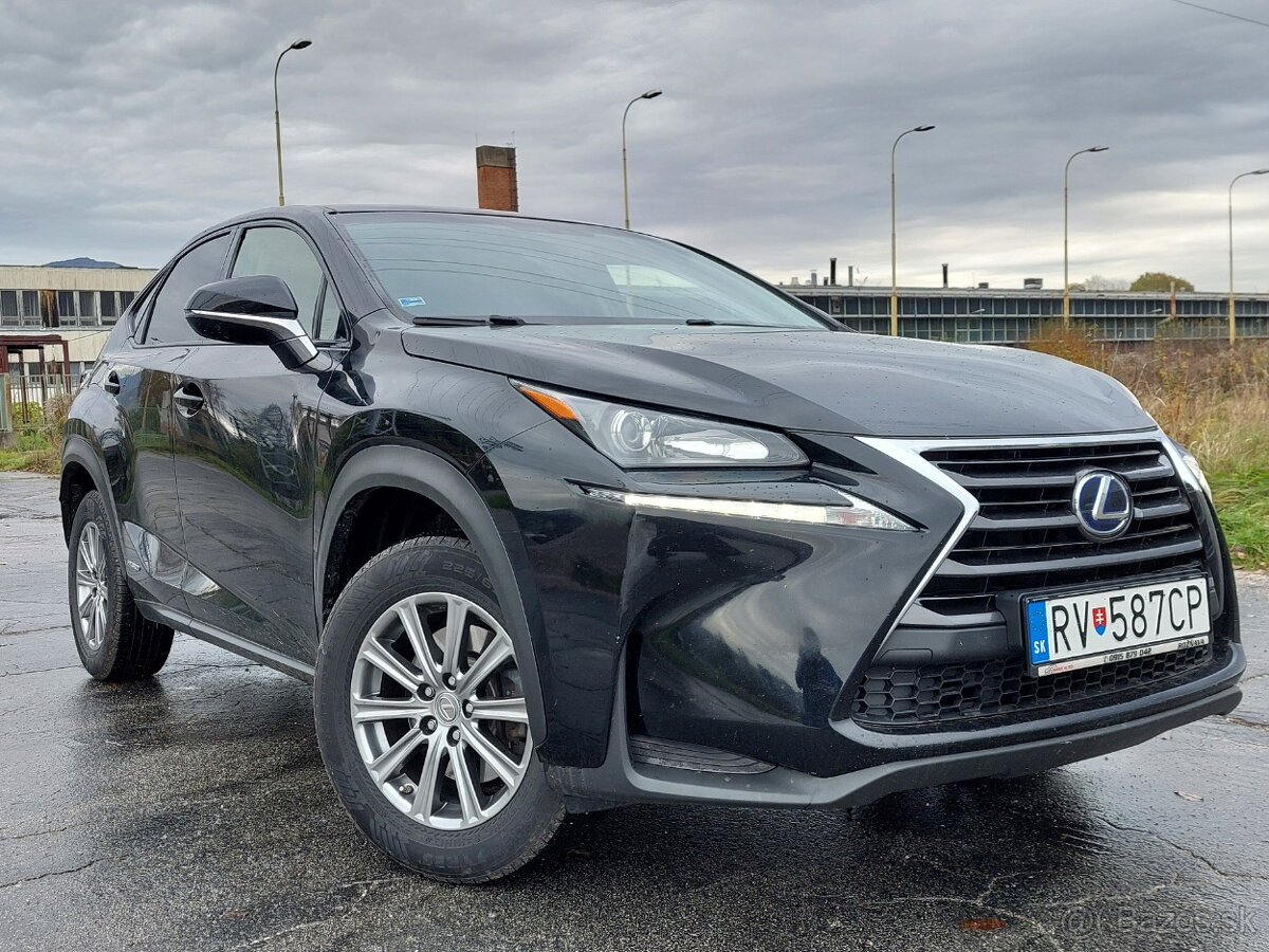 Lexus NX 300h 2.5 FWD Comfort