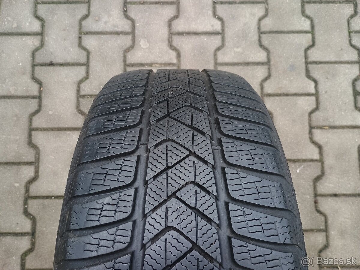 Zimné pneu Pirelli Sottozero 245/45 R18 XL