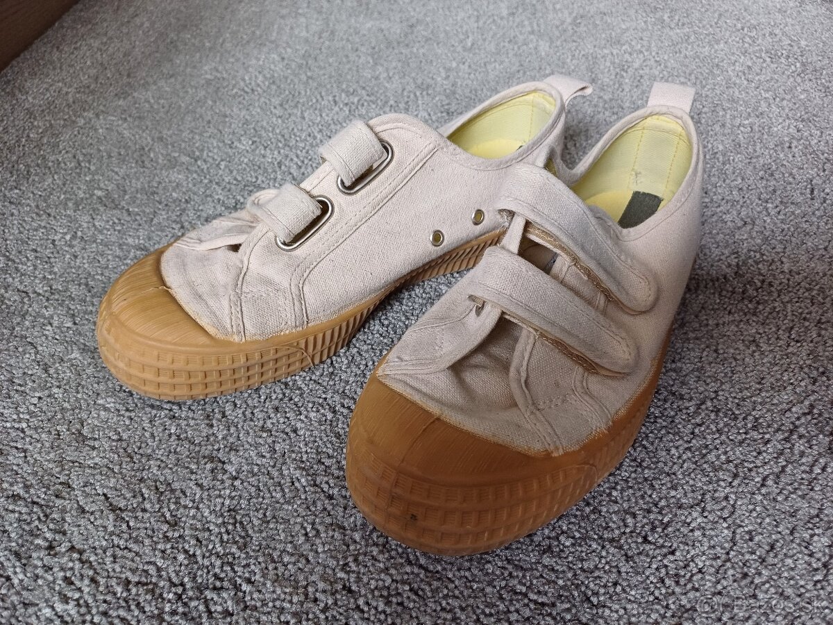 Novesta detske tenisky veľkosť 34