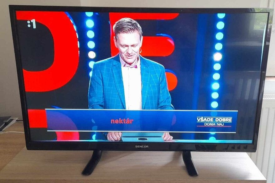 Sencor LED TV - 82cm - 100% stav
