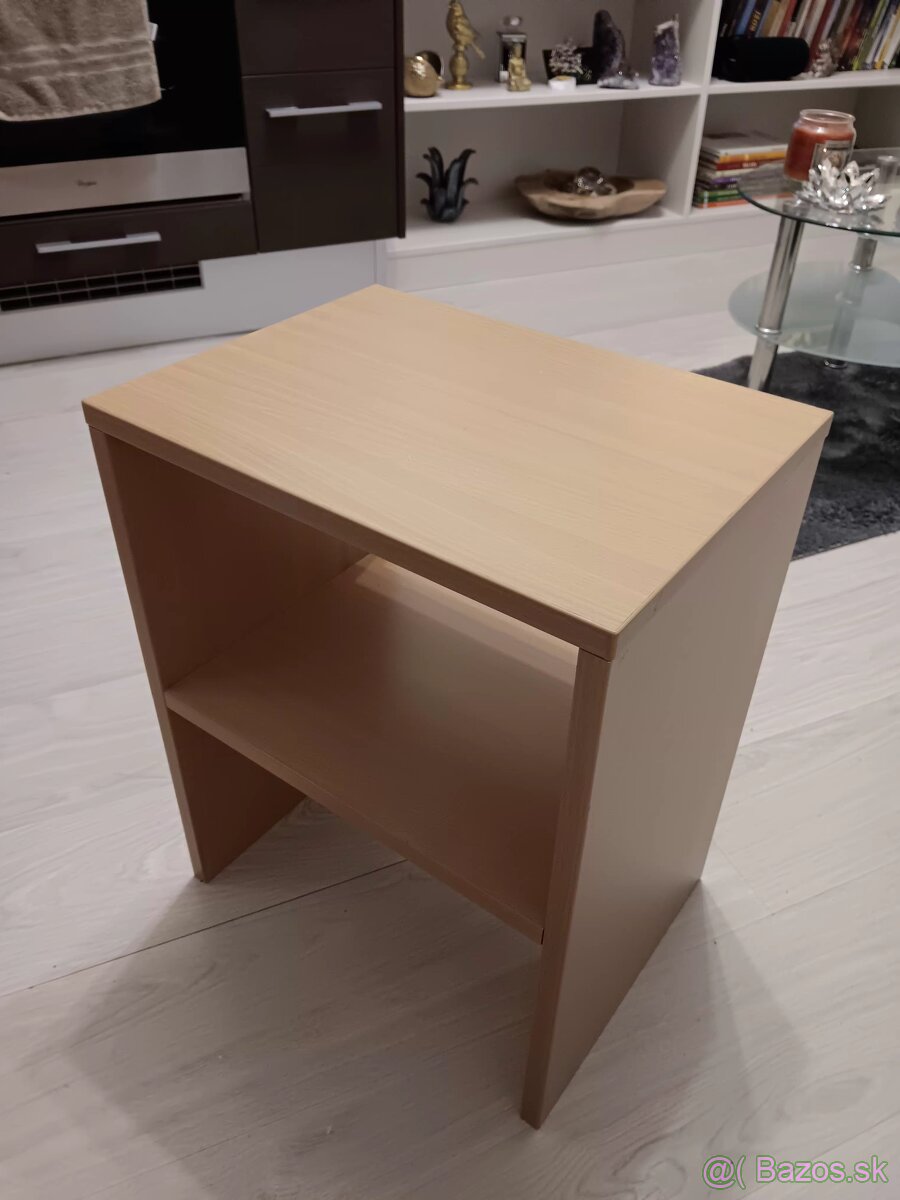 Predám stolík